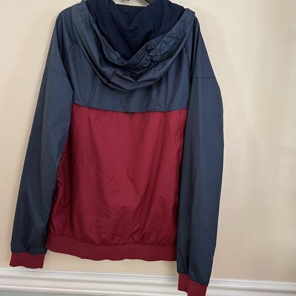 Nike lined windbreaker - Picture 4 of 4